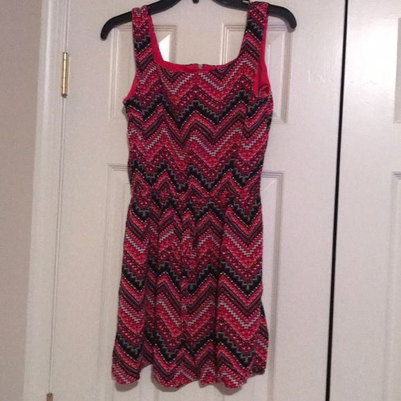 Cloud Sky Medium Pink Black Dress Elastic Waist - Picture 5 of 7